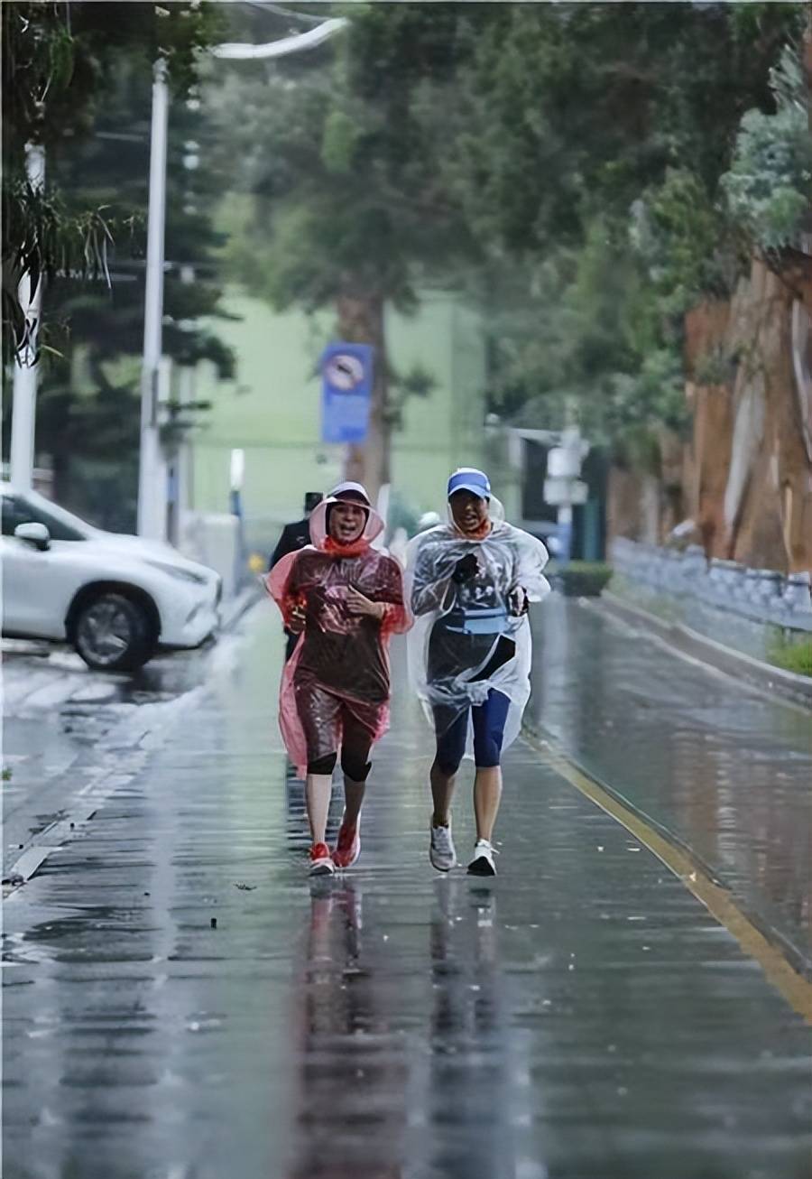 VR彩票推荐｜房车露营、雨中慢跑、古风游园……云南多地推出特色中秋文化活动(图2)