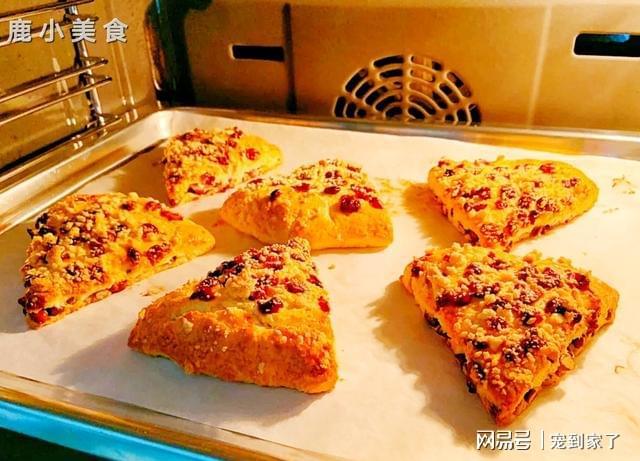 这糕点越随意越好吃！不发面不揉VR彩票面干香酥软满屋飘香(图8)