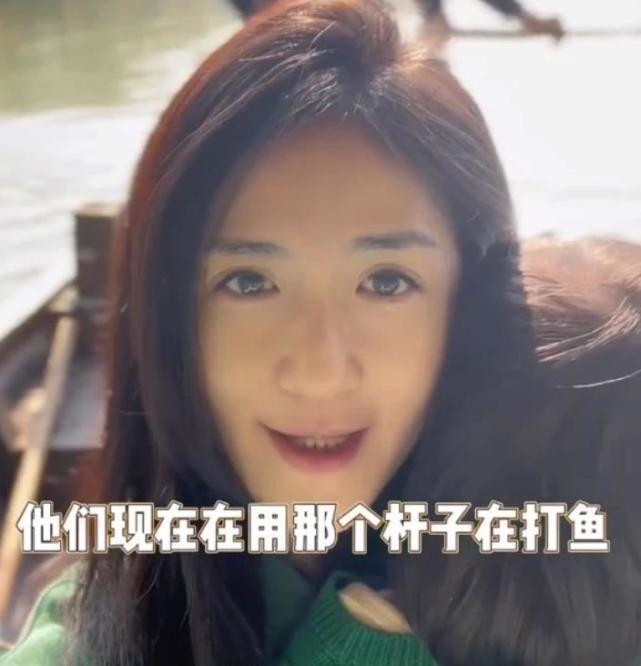 谢娜新年为女儿做点心跳俏着急试吃夸赞妈妈厨艺展丰富词汇量VR彩票(图8)