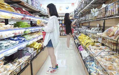 VR彩票助力亿万家庭好“食”光比比赞食品加码冲刺万亿零食赛道(图4)